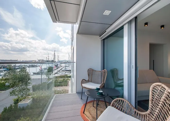 Yacht Park Marina View - Billberry *